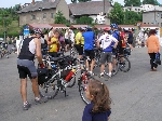 06 účastníci cyklistického závodu